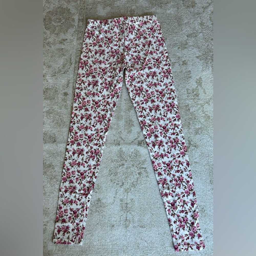 Forever 21 Pink Rose Leggings
Size: Small 
NWOT - Picture 4 of 4